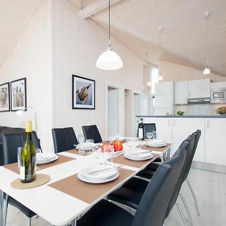 2 Sea C 27 Tatil Evi *